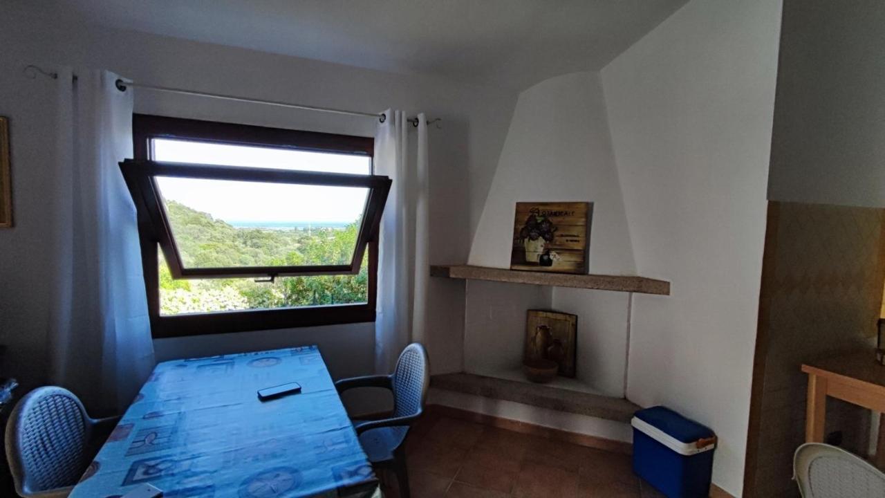 Casa L'Ulivariu Affittacamere San Teodoro  Exterior foto