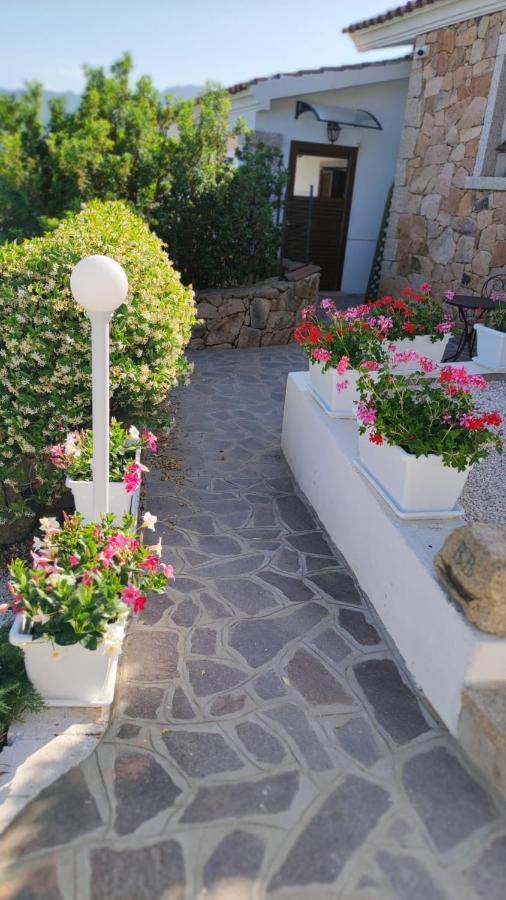 Casa L'Ulivariu Affittacamere San Teodoro  Exterior foto