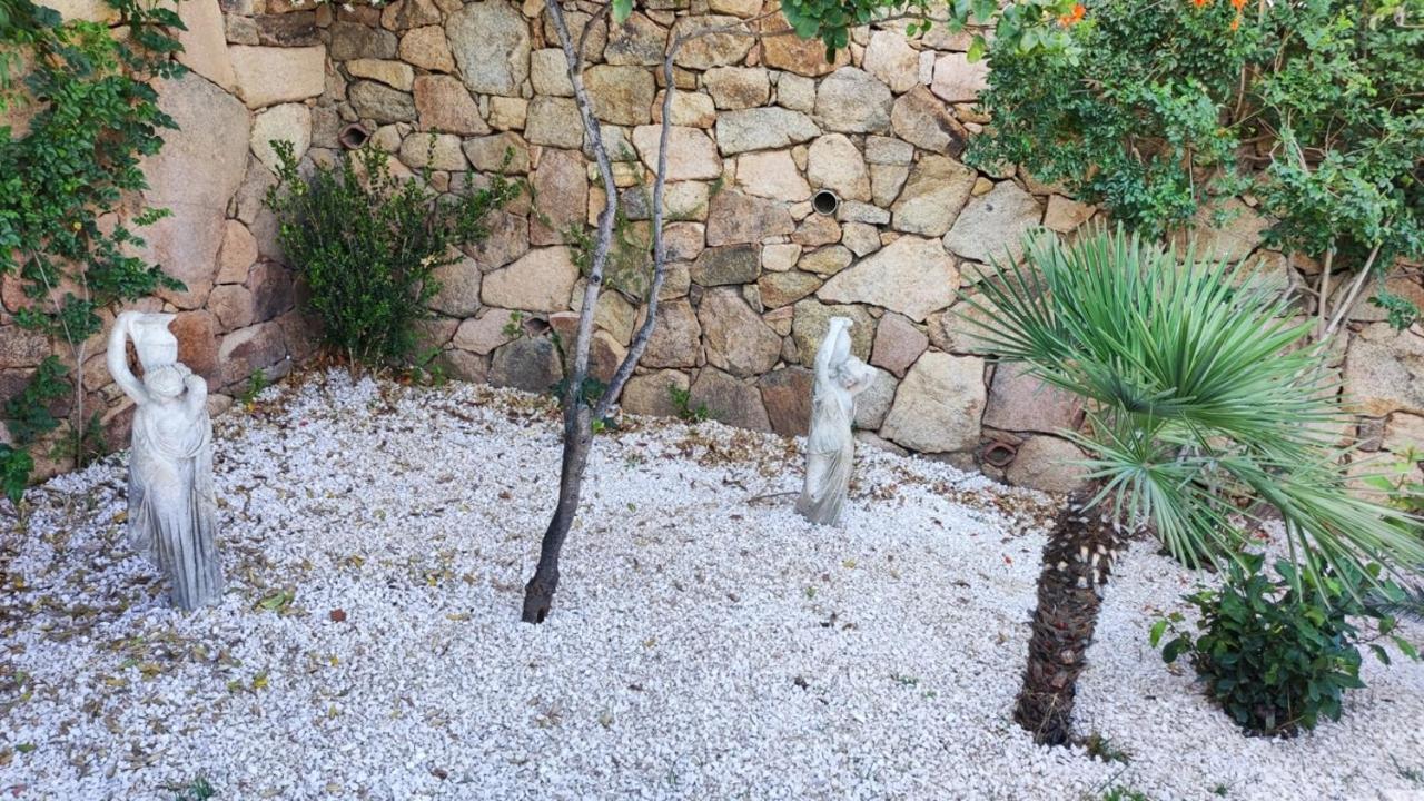 Casa L'Ulivariu Affittacamere San Teodoro  Exterior foto